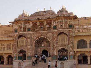 [P32727624.jpg]