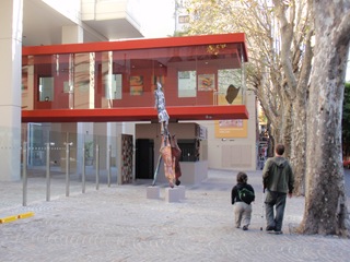 [P61000224.jpg]
