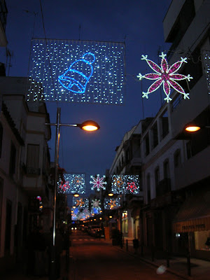 Alumbrado de navidad en calle Mayor de Pozoblanco, Navidad 2009. Foto: Pozoblanco News, las noticias y la actualidad de Pozoblanco (Córdoba)* www.pozoblanconews.blogspot.com