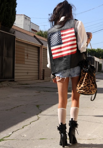 [tumblr_l1irdoxn0q1qza6kro1_500[2].jpg]