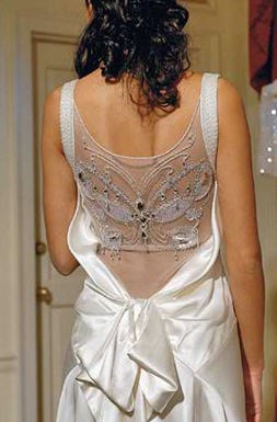 vestido de novia con espalda abierta