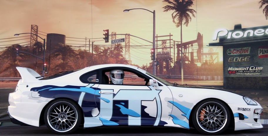 [img width=912 height=462]http://lh4.ggpht.com/_GYGa2IjI-Dc/SlT2jdbiVvI/AAAAAAAAZGc/UWo4ooCFoHA/s912/automania09_1044a.jpg[/img]