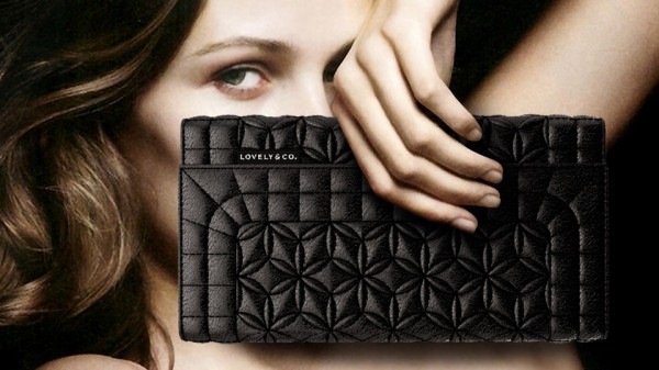 [fashionlaptop[3].jpg]