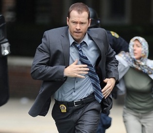 [donnie-wahlberg-blue-bloods2[2].jpg]