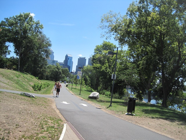 [race0173.jpg]