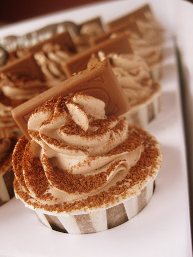 1 Cadbury Cupcakes . .