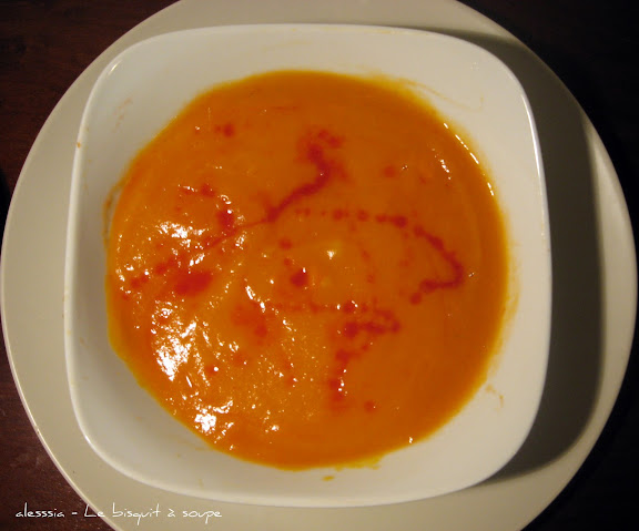 Zuppa fredda di carote ed arancia Zuppa fredda di carote ed arancia