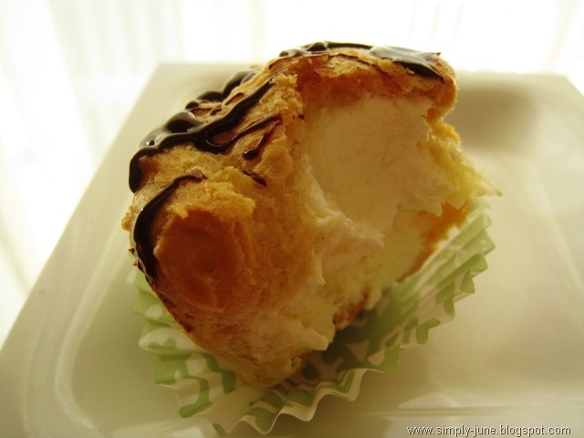 [Profiteroles135.jpg]