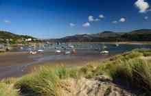 Mawddach stream estuary