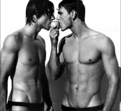 [Male pics[4].jpg]