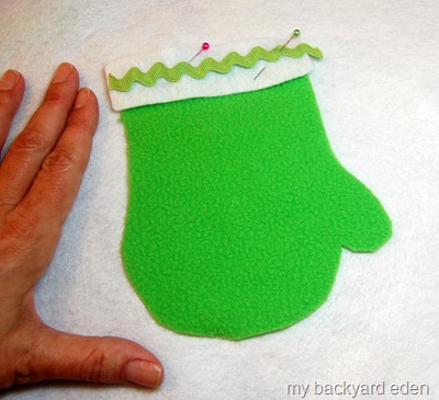 Fleece Mitten