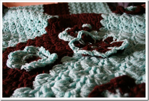 alis grave nil: Giveaway: hand crocheted blanket