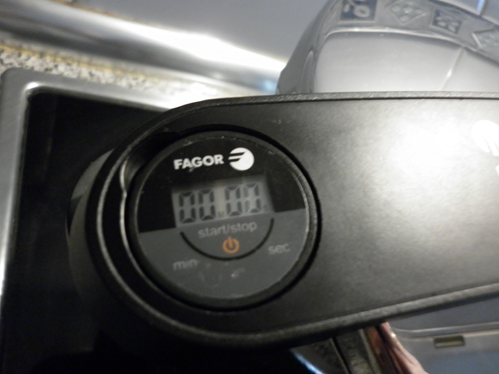 [P1000084[3].jpg]