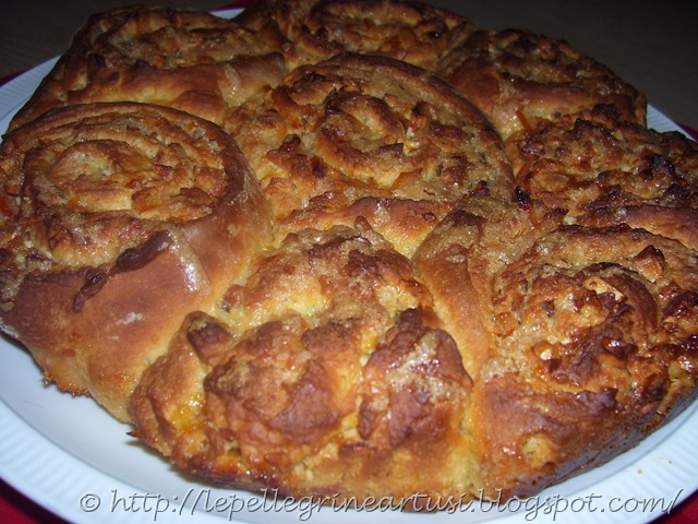 [torta a roselle[1].jpg]