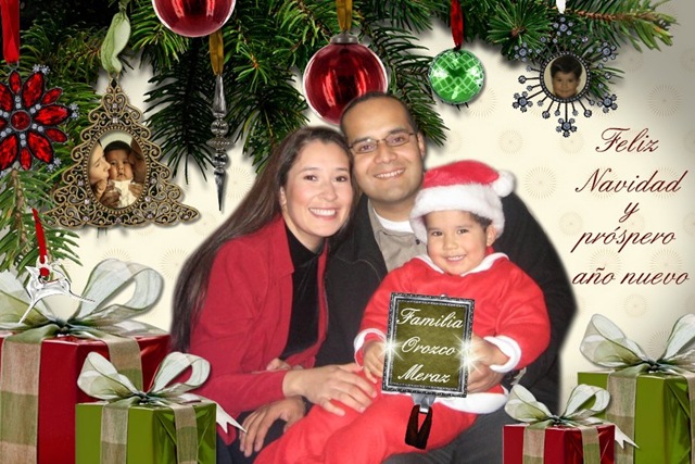 [2009 Tarjeta Familiar Navidad_Page_1[9].jpg]