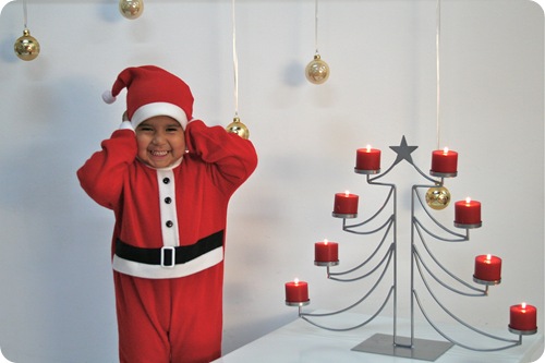 Josue santa divertido