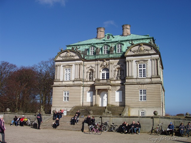[P32048822.jpg]