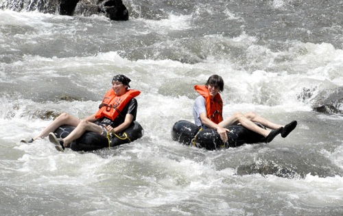 [0609tubing1[2].jpg]