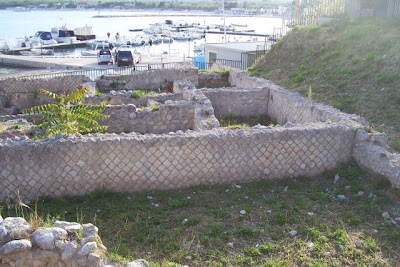 Image of Antica villa romana presso Mattinata