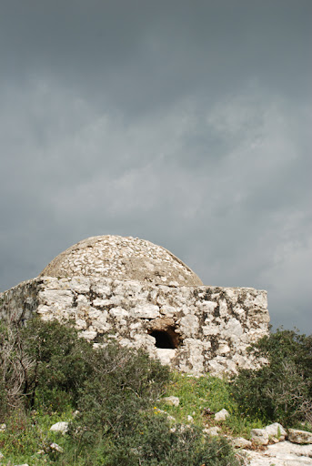 bedouin grave