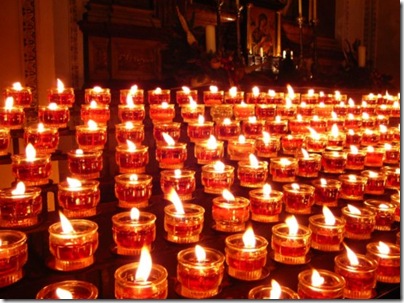 salzburg_1196966100_church-candles