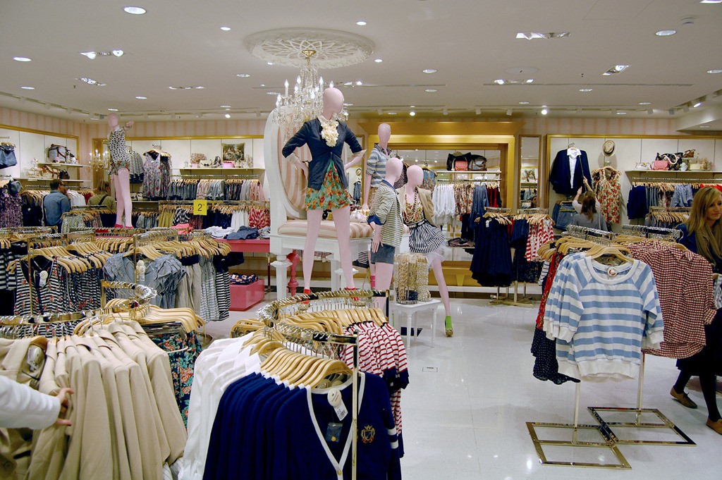 [Forever 21 Wien Mariahilferstraße12[6].jpg]