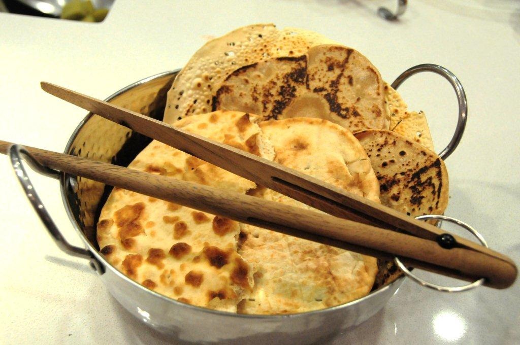 [Pães - chapati, naan, papadum[2].jpg]