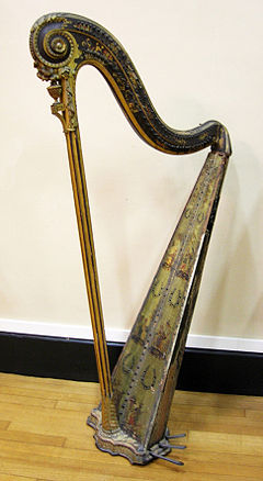 240px-Harpe_musée.jpg