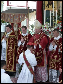 Monseñor André Mutien Léonard
