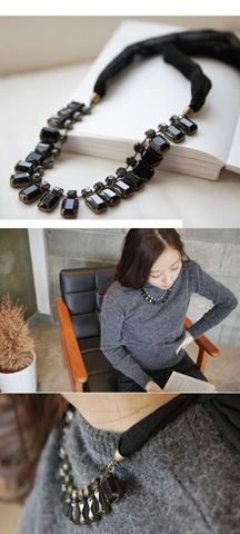 [elegance ribbon necklace[2].jpg]