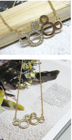 [mickey necklace[3].jpg]