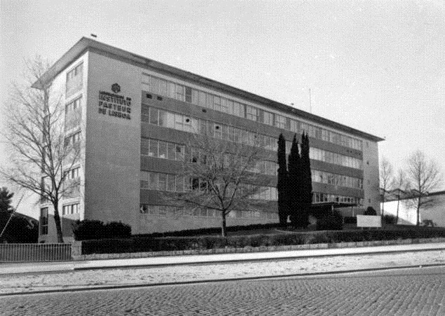 [Instituto-Pasteur.716.jpg]
