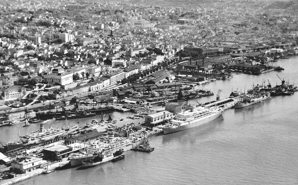 [Cais-da-Rocha-1952-PtriaVera-Cruz-Mo.jpg]