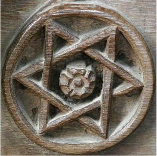 [Wood-Carving-hexagram[4].jpg]