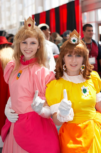 princess peach and daisy costume. princess peach and daisy