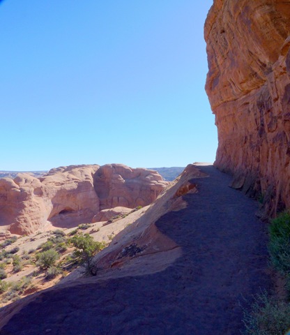 [2010-09-14 - UT, Arches National Park - Delicate Arch Hike -1080[4].jpg]