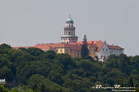 [pannonhalma_20100723_tO_kloster7[2].jpg]