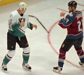 Stu Grimson vs Scott Parker