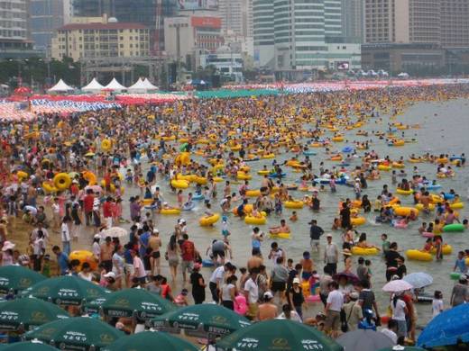 funny_korean_beach_7.jpg