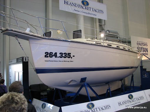 20101106_HanseBoote_030-IslandPacketEstero36.JPG
