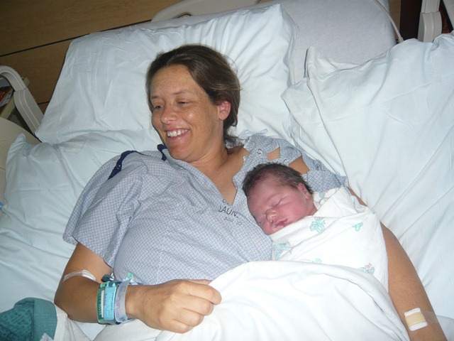[BabyMaxsfirstday0183.jpg]