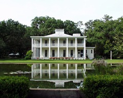 eds-backofmansionwithpond-park