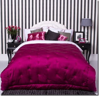 black-and-white-bedroom-accent-colors