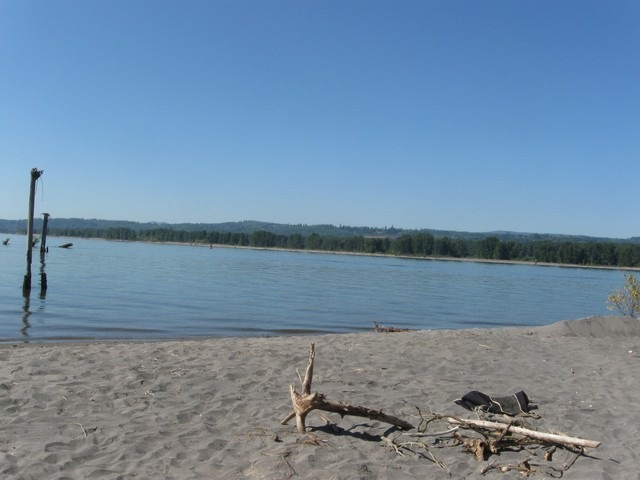 [River camp day 3 06[3].jpg]