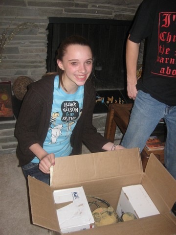 [teen christmas party 05[2].jpg]