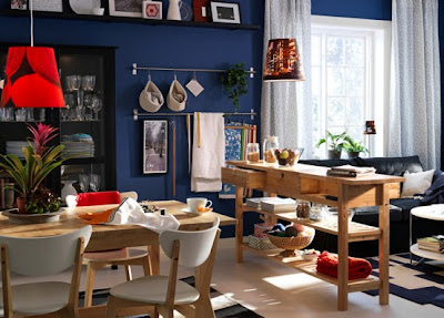 ikea 2010 dining room ideas 1 554x398 Propuestas de Ikea para los comedores, catálogo del 2010