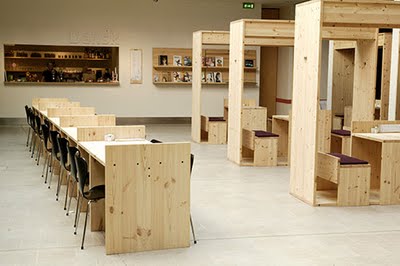 Un espacio tranquilo para tomar un café: Dansk Café DANSK 011 Thomas Bentzen Un espacio tranquilo para tomar un café: Dansk Café
