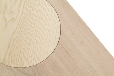 Mesa y silla: dos en uno johanna dehio arbeitstitel 5 Mesa y silla: dos en uno