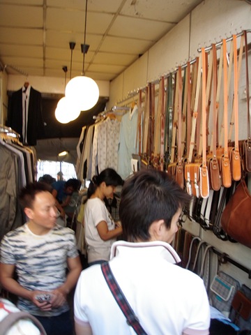 [PB2101062.jpg]