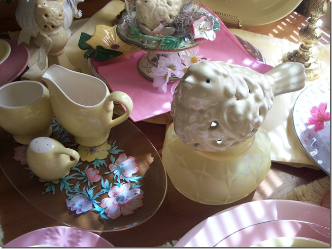 pink and yellow table 025